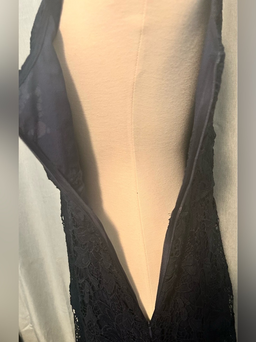Sleeveless navy Blue  Lace A-Line Dress - Picture 4 of 9